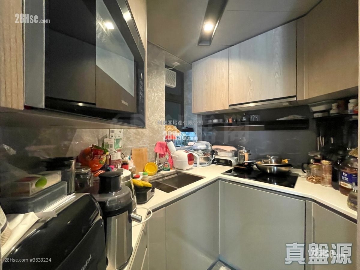 Wings At Seaii Sell 2 Bedrooms 453 ft²