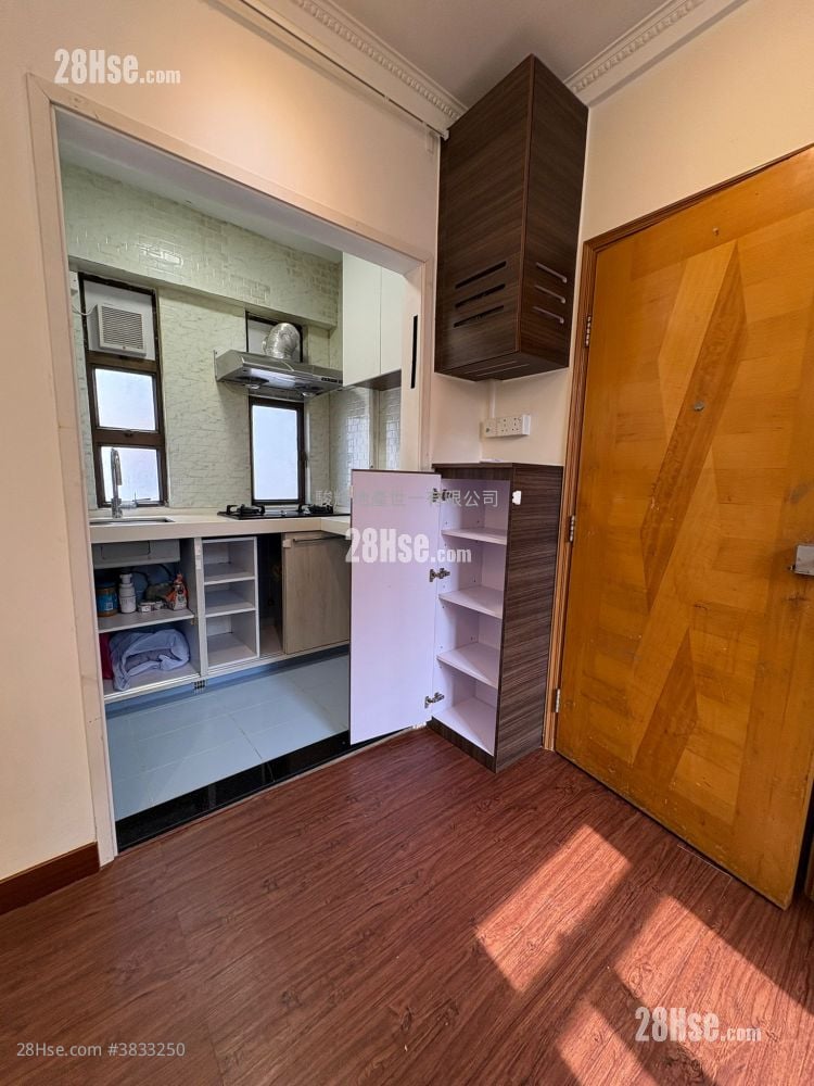 Kai Wan Building Rental 1 Bedroom , 1 Bathroom 223 ft²