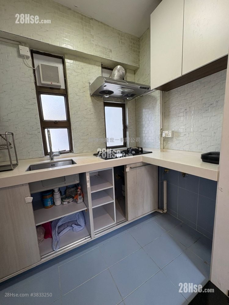 Kai Wan Building Rental 1 Bedroom , 1 Bathroom 223 ft²