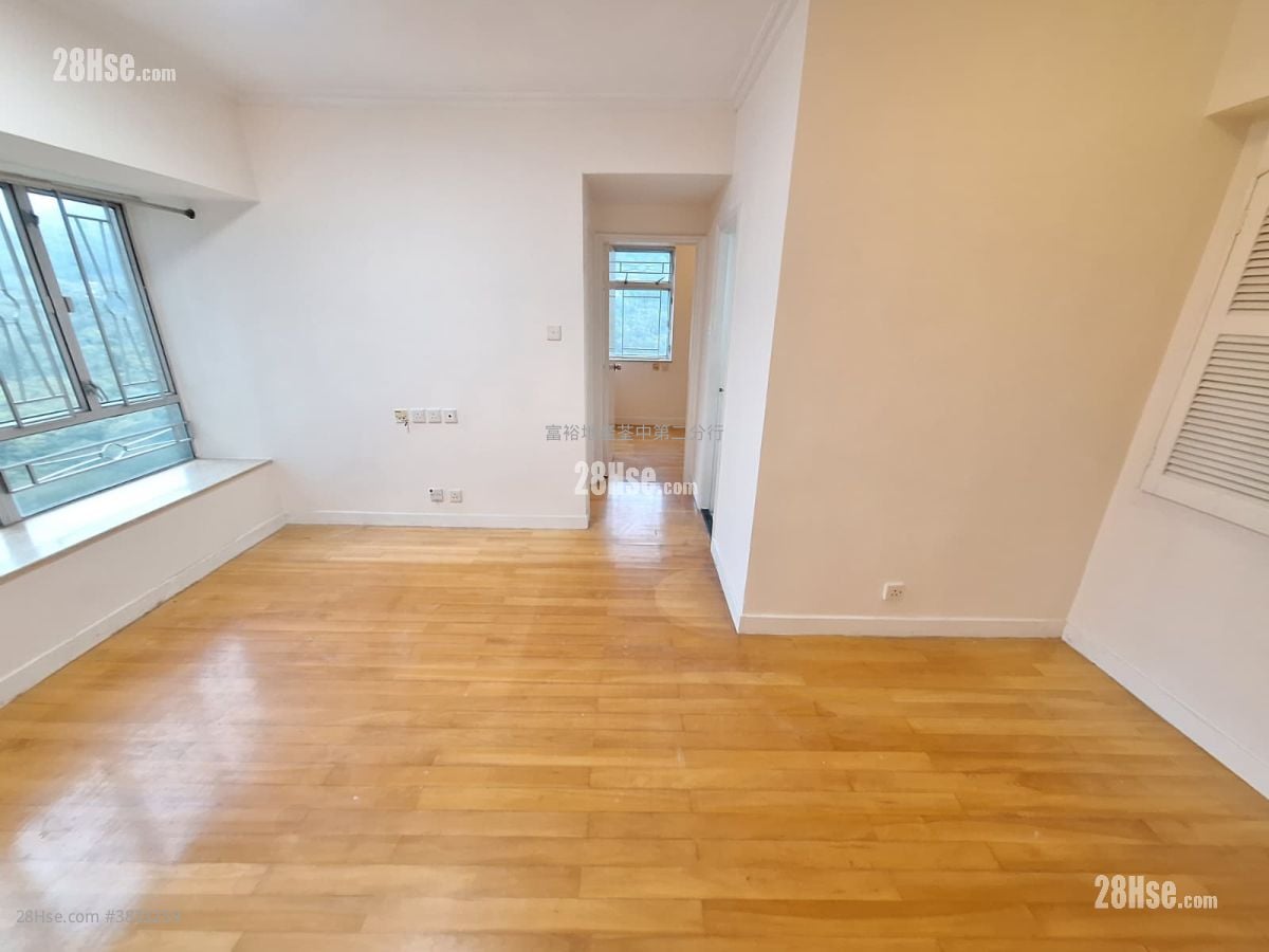 Tsuen King Garden Rental 2 Bedrooms 431 ft²