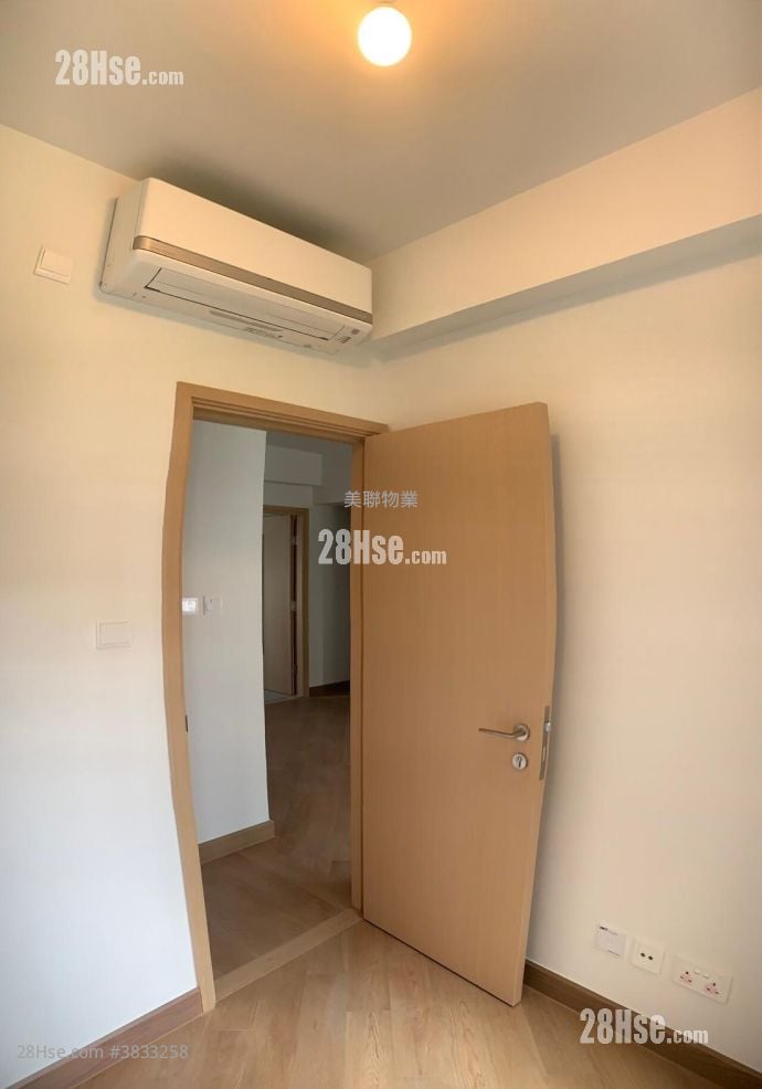 Parc City Sell 2 Bedrooms , 1 Bathroom 538 ft²