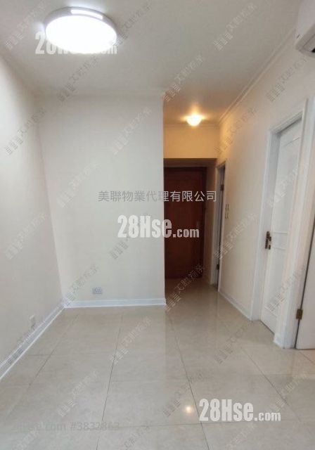 Banyan Garden Sell 2 Bedrooms , 1 Bathroom 440 ft²