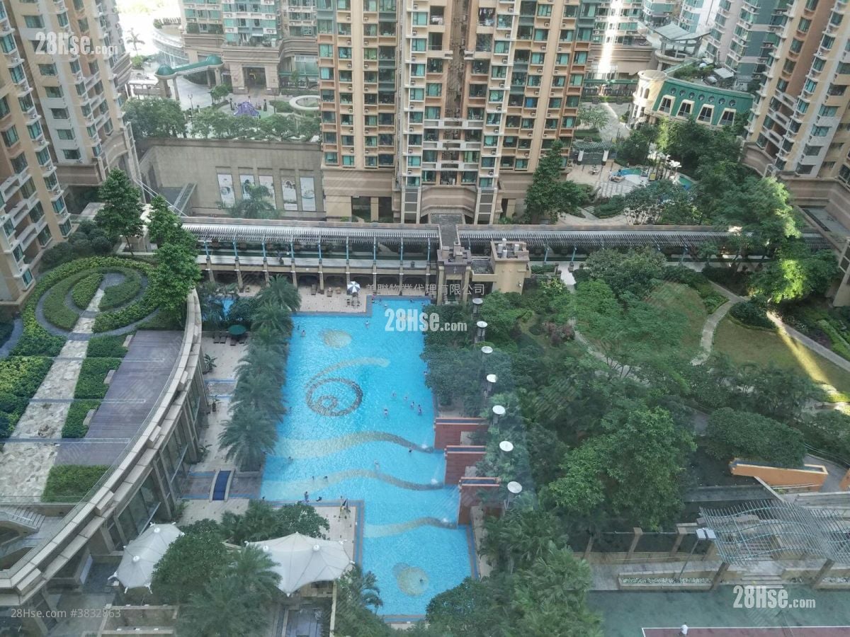 Banyan Garden Sell 2 Bedrooms , 1 Bathroom 440 ft²