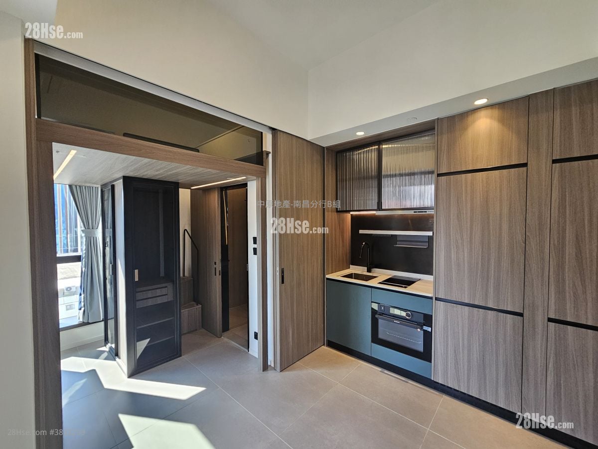 Larchwood Rental 1 Bedroom , 1 Bathroom 267 ft²