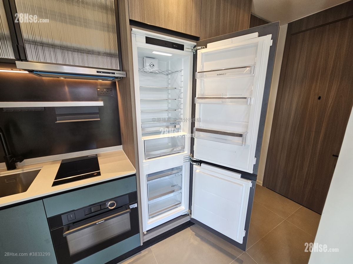 Larchwood Rental 1 Bedroom , 1 Bathroom 267 ft²