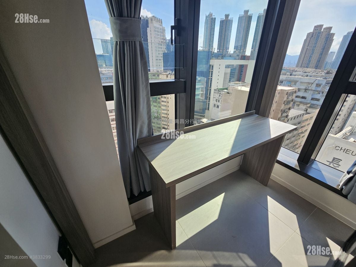 Larchwood Rental 1 Bedroom , 1 Bathroom 267 ft²