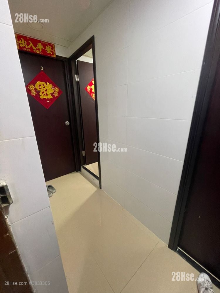 Wing Wo House Rental 150 ft²