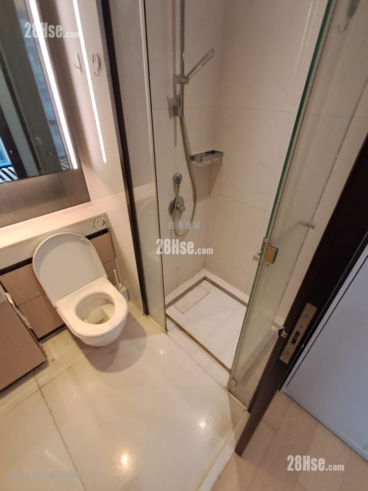 Eltanin Square Mile Rental 1 Bedroom , 1 Bathroom 256 ft²