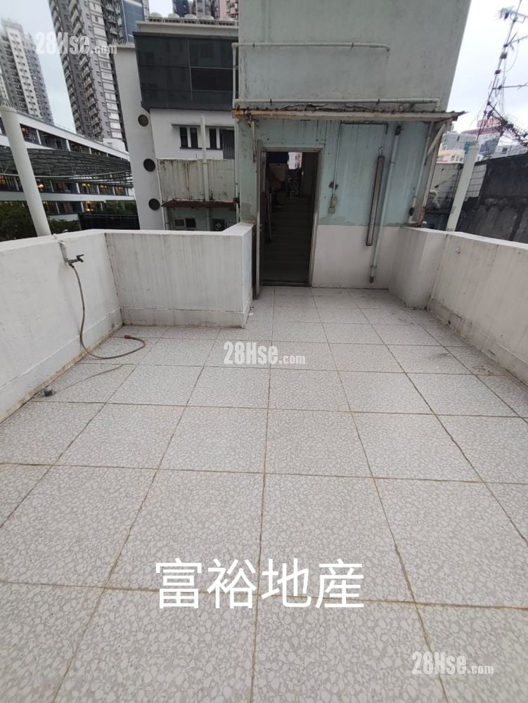 唐楼 售盘 2 房 , 1 浴室 306 平方尺