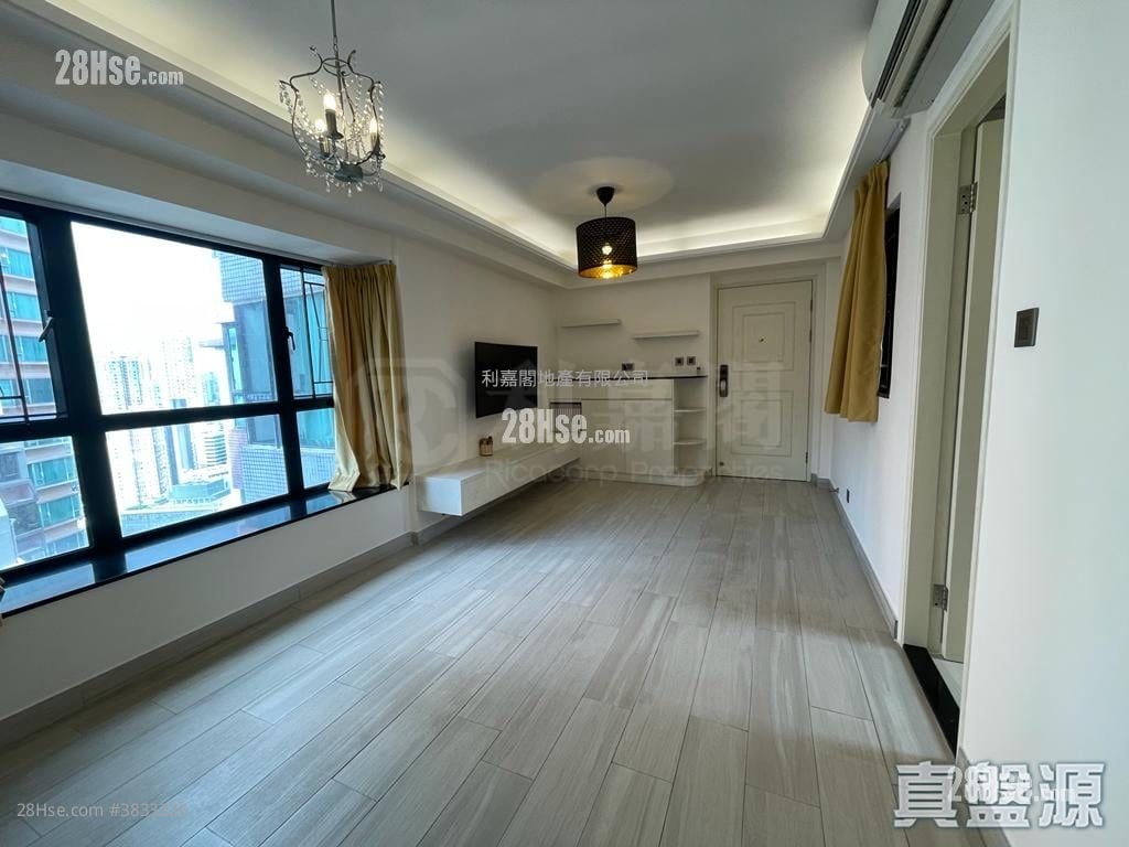 Wilton Place Sell 3 Bedrooms 573 ft²