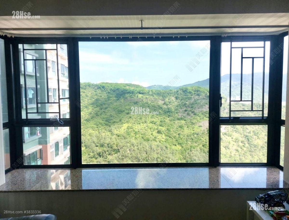 Oscar By The Sea Sell 2 Bedrooms , 1 Bathroom 526 ft²