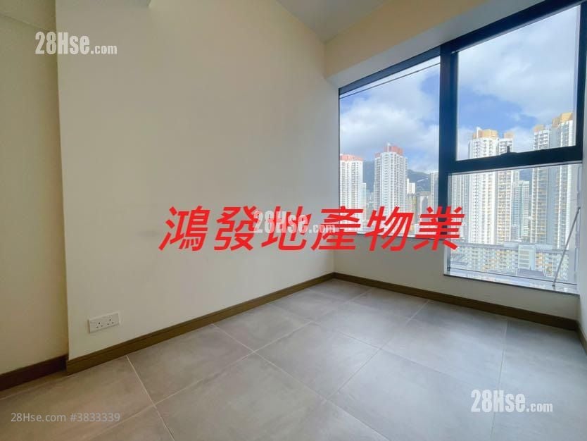 Ava61 Sell Studio , 1 Bathroom 150 ft²