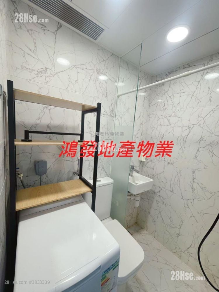 Ava61 Sell Studio , 1 Bathroom 150 ft²