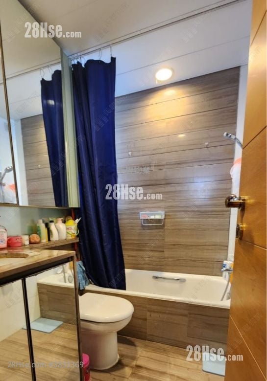 Emerald Green Sell 2 Bedrooms , 1 Bathroom 580 ft²