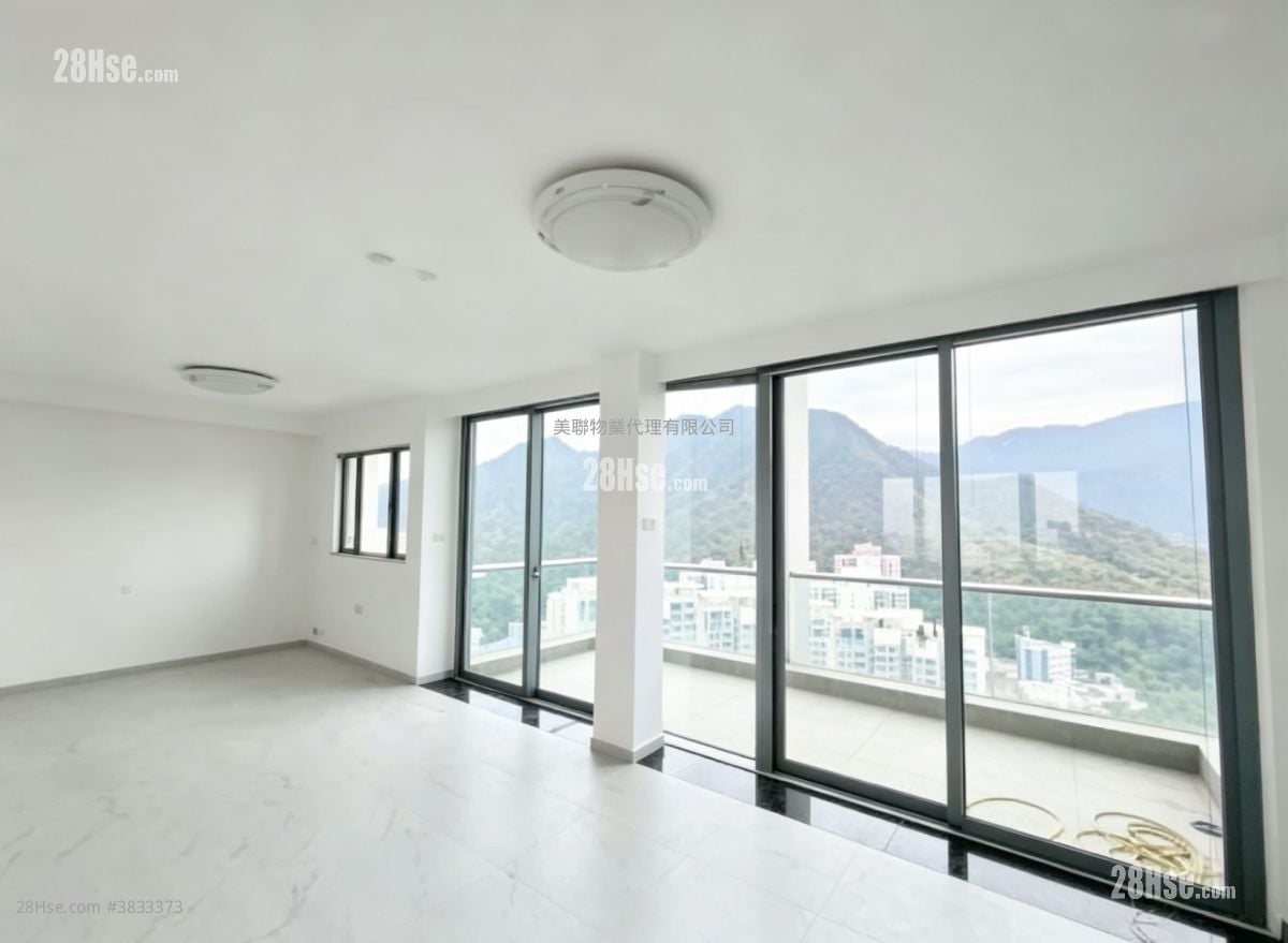 Tung Chung Crescent Sell 3 Bedrooms 1,232 ft²