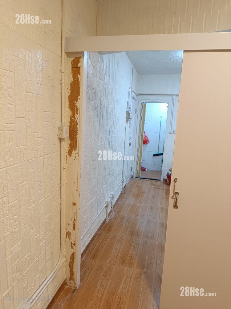 Lok Ka House Rental 1 Bedroom , 1 Bathroom 220 ft²