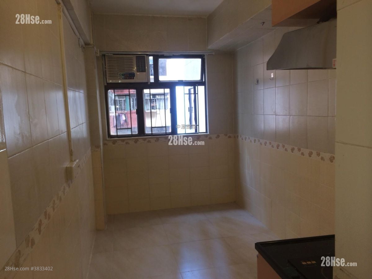Hoi Tao Building Rental Studio , 1 Bathroom 353 ft²