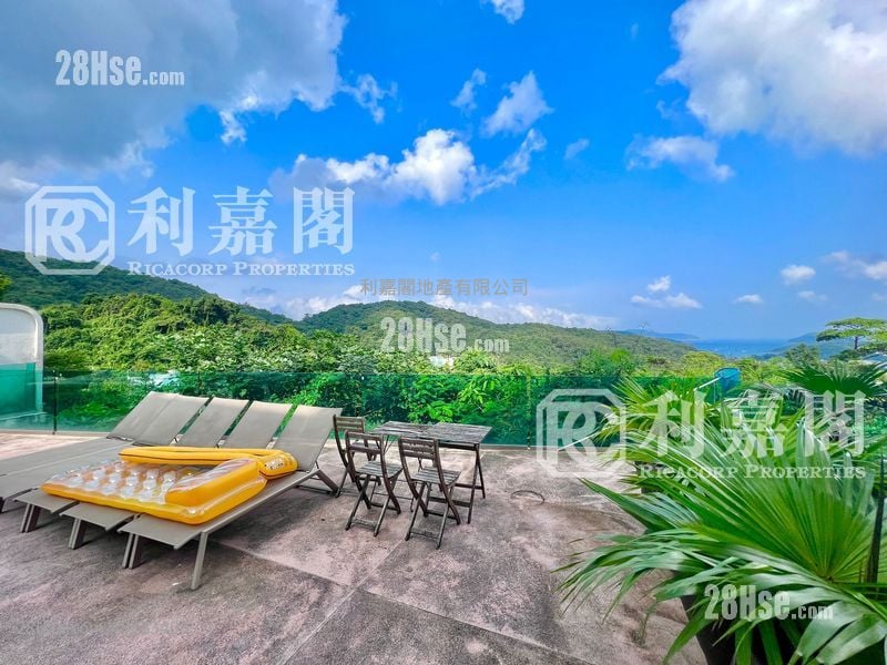 Hing Keng Shek Sell 4 Bedrooms , 3 Bathrooms 2,100 ft²