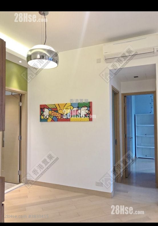 The Wings Sell 3 Bedrooms , 2 Bathrooms 735 ft²