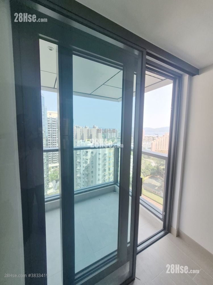 Gold Coast Bay Rental 1 Bedroom , 1 Bathroom 309 ft²