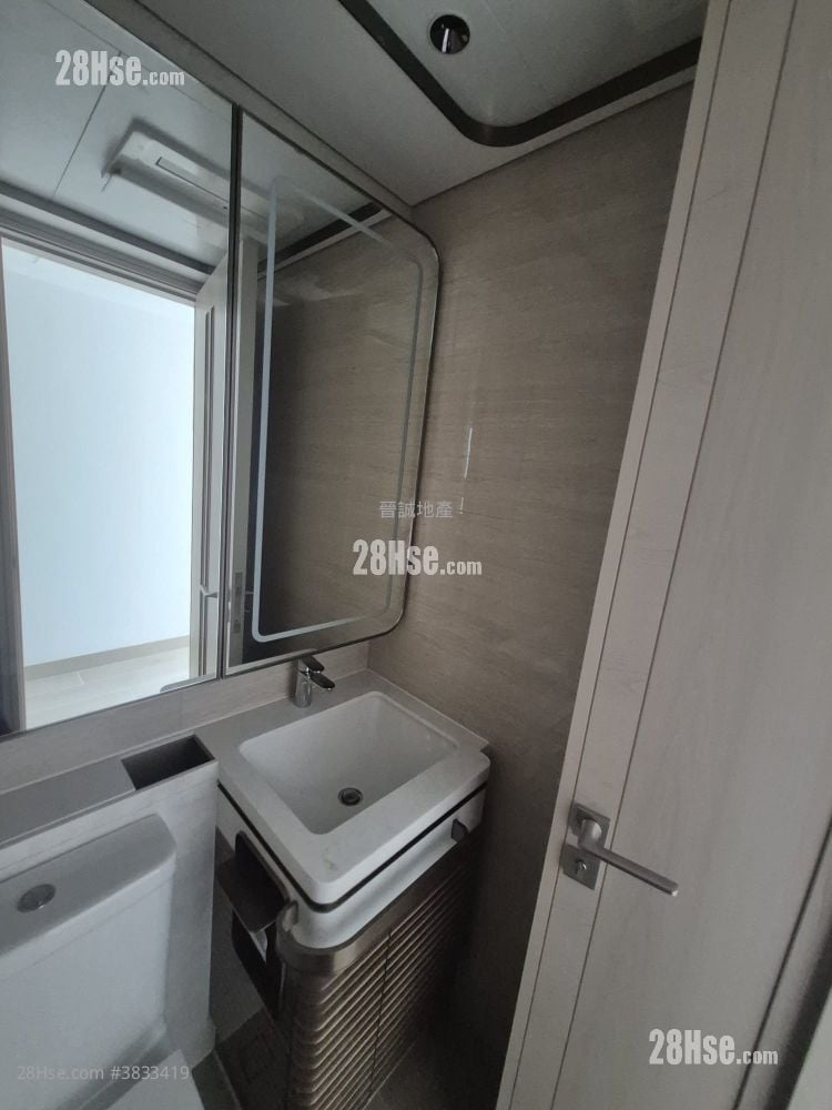 Gold Coast Bay Rental 1 Bedroom , 1 Bathroom 309 ft²