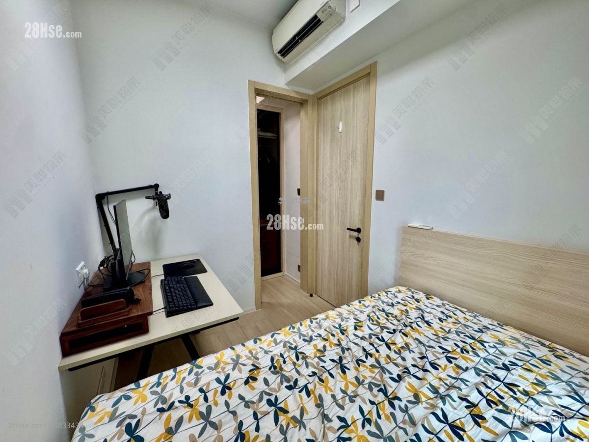 One Innovale Sell 2 Bedrooms 446 ft²