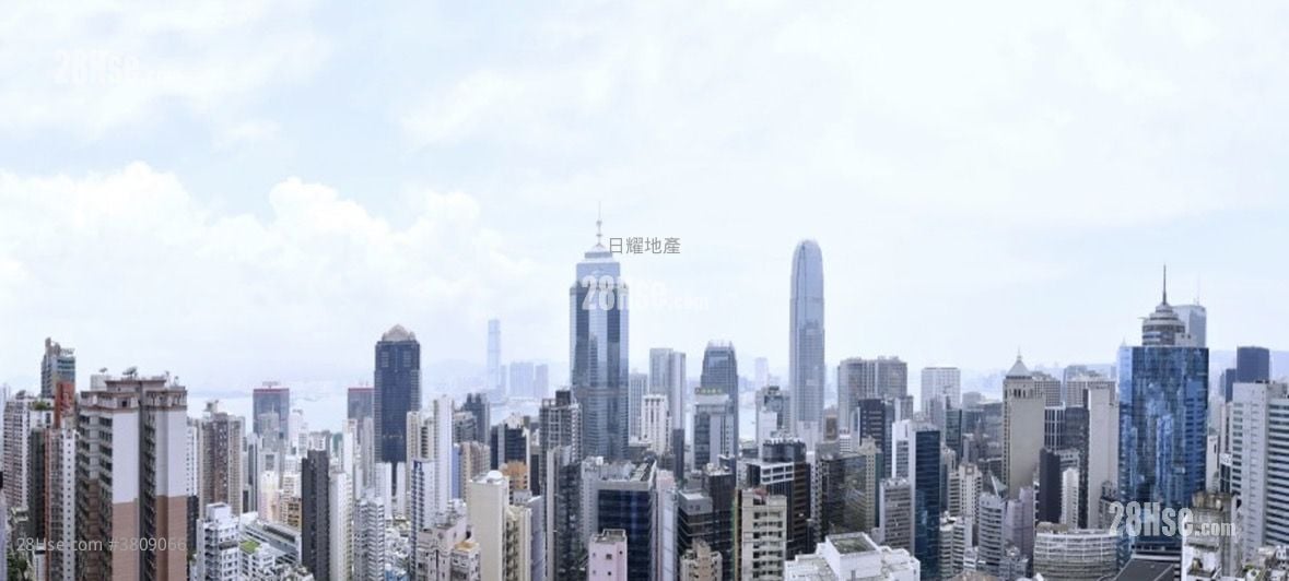 Upper Central 售盤 開放式間隔 , 1 浴室 239 平方呎