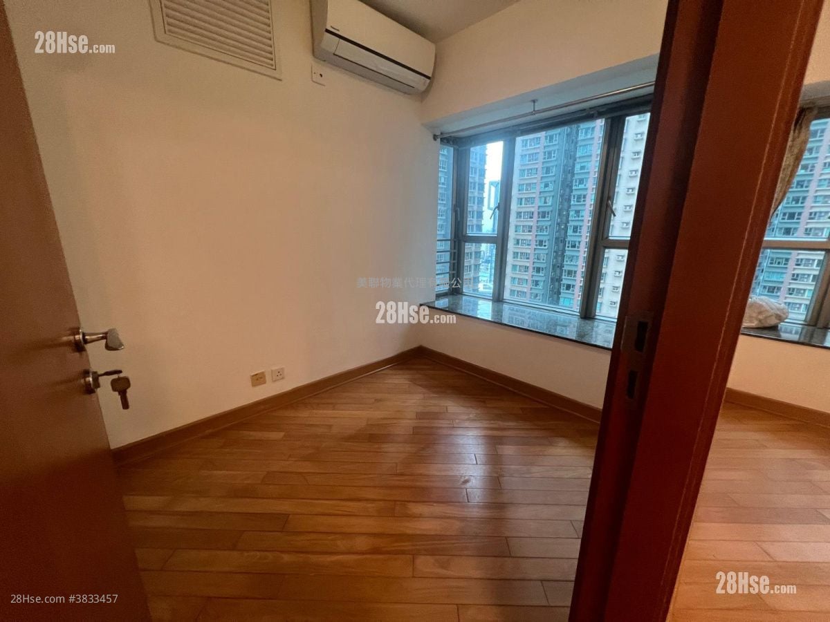 Park Central Rental 2 Bedrooms , 1 Bathroom 384 ft²