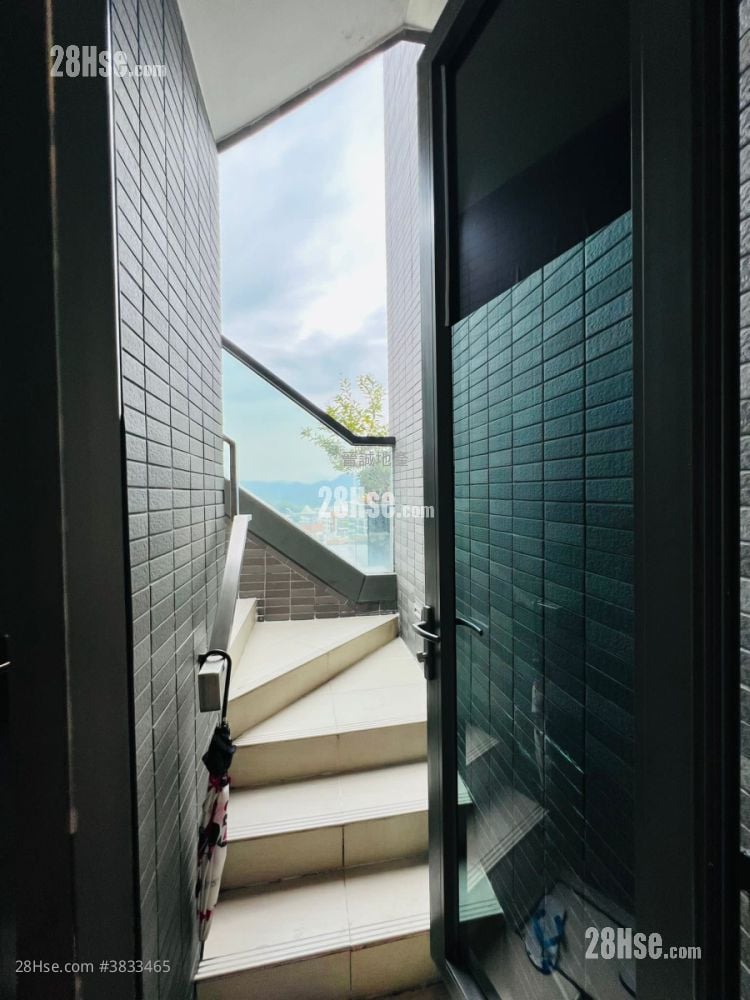 The Bloomsway Sell 4 Bedrooms , 3 Bathrooms 1,412 ft²