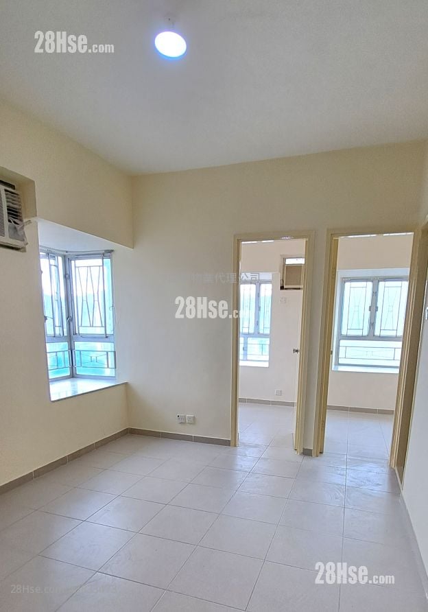 Po Sing Centre Sell 2 Bedrooms , 1 Bathroom 288 ft²