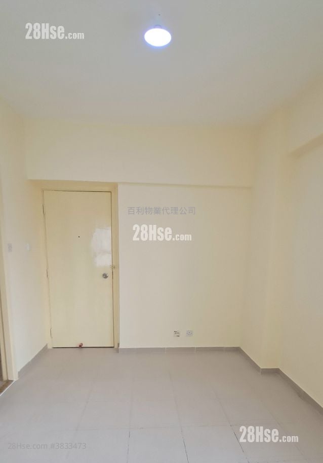 Po Sing Centre Sell 2 Bedrooms , 1 Bathroom 288 ft²