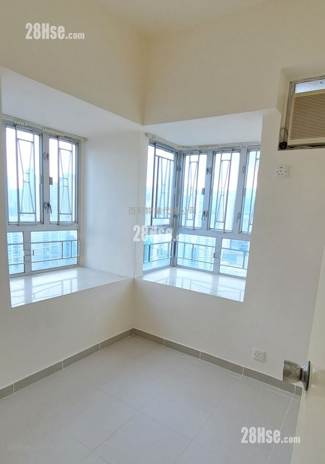 Po Sing Centre Sell 2 Bedrooms , 1 Bathroom 288 ft²