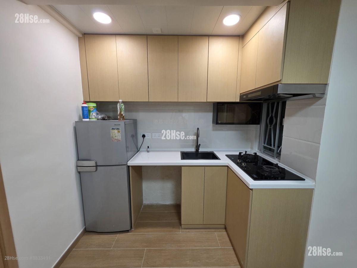 Sai Kung Town Centre Rental 2 Bedrooms , 1 Bathroom 360 ft²