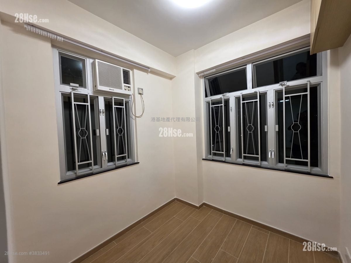 Sai Kung Town Centre Rental 2 Bedrooms , 1 Bathroom 360 ft²