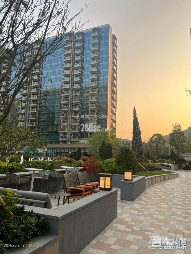 Grand Mayfair  Sell 3 Bedrooms , 1 Bathroom 532 ft²