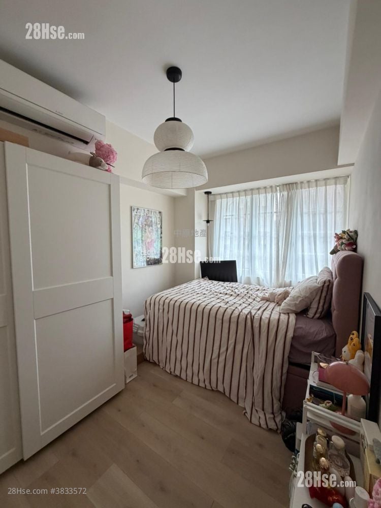 Dragon Court Sell 3 Bedrooms , 2 Bathrooms 857 ft²