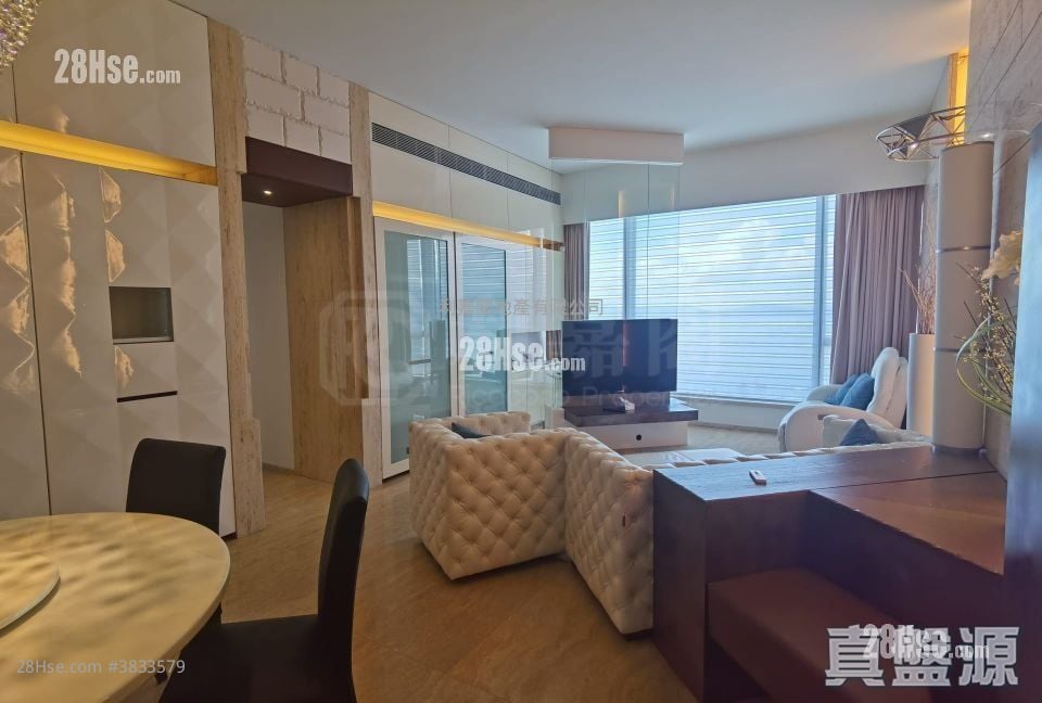The Cullinan Rental 3 Bedrooms , 4 Bathrooms 1,530 ft²
