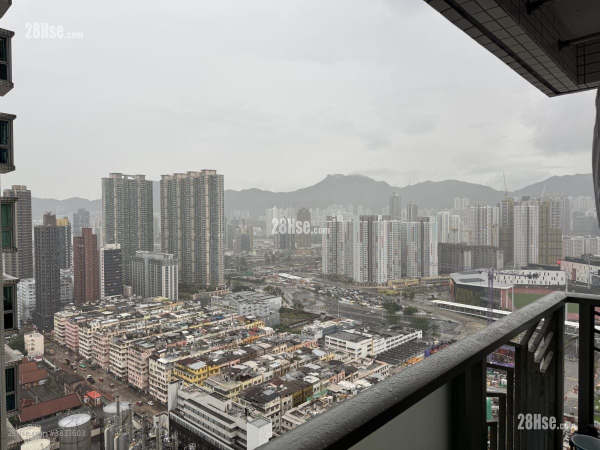 Grand Waterfront Sell 2 Bedrooms , 1 Bathroom 361 ft²