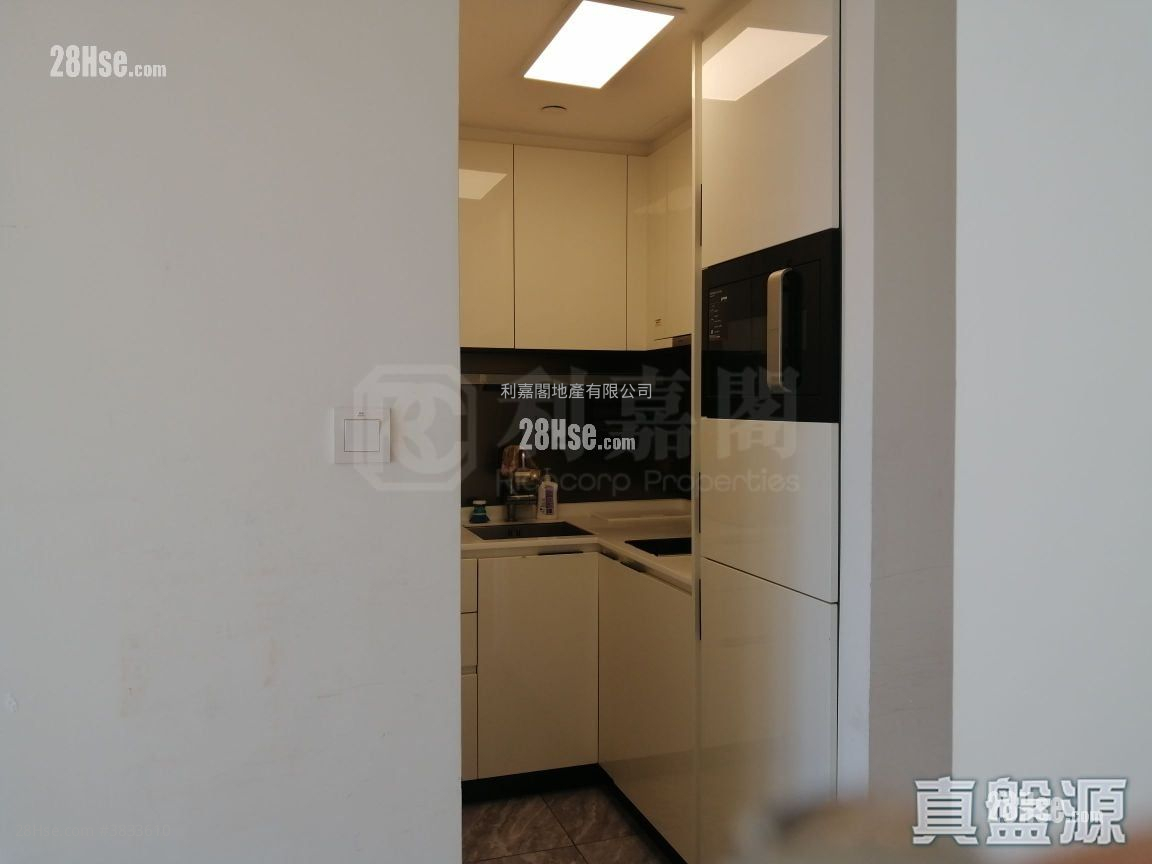 The Spectra Sell 2 Bedrooms , 1 Bathroom 493 ft²