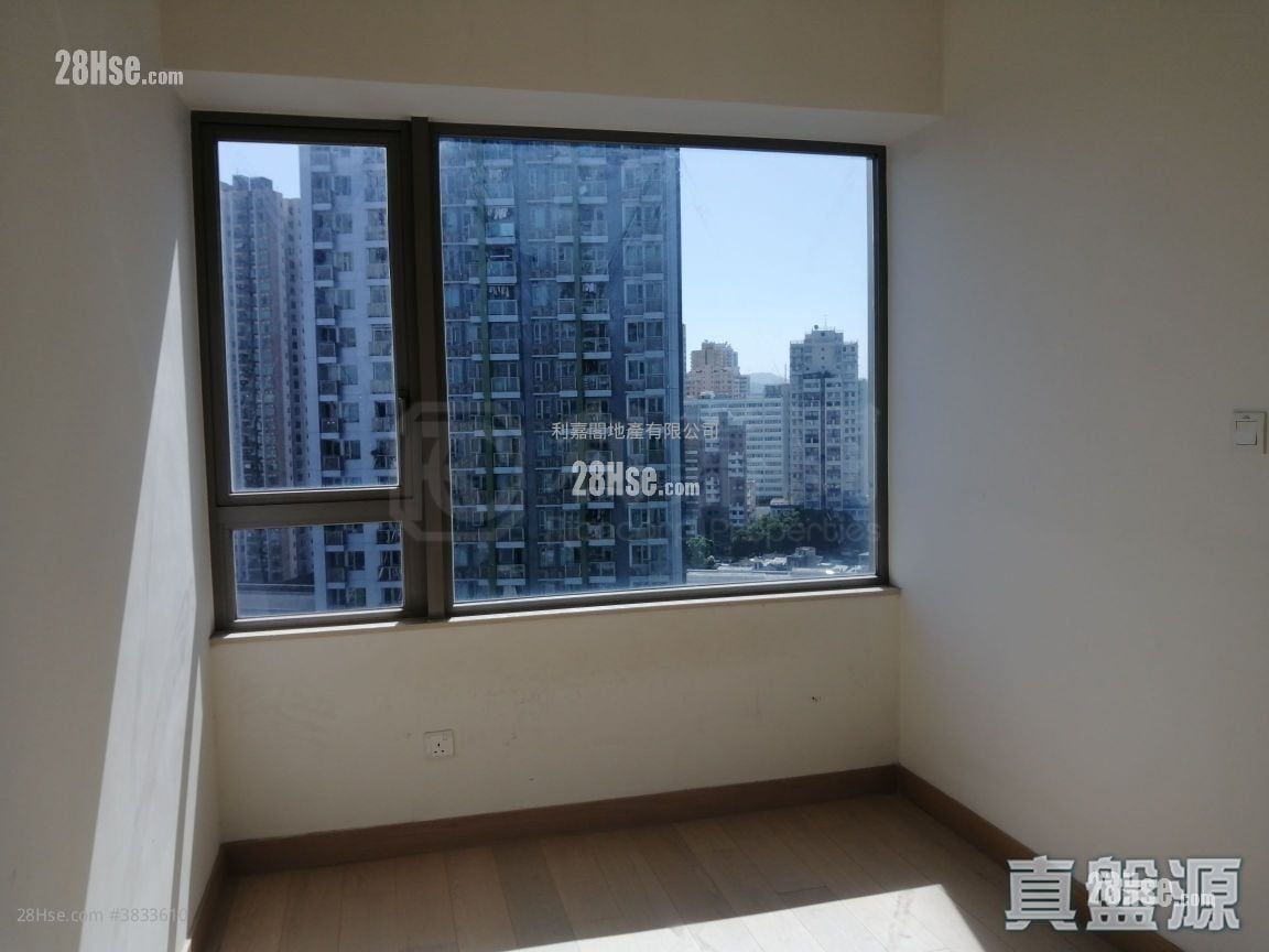 The Spectra Sell 2 Bedrooms , 1 Bathroom 493 ft²