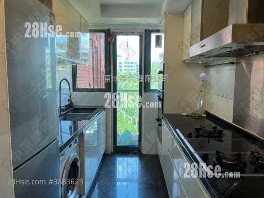 The Balmoral Rental 3 Bedrooms , 3 Bathrooms 1,081 ft²