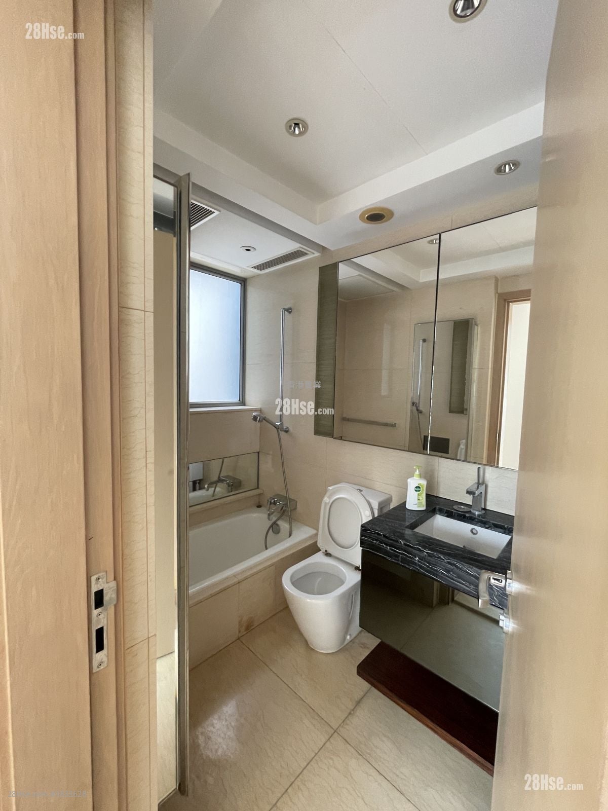 The Cullinan Rental 2 Bedrooms , 2 Bathrooms 664 ft²