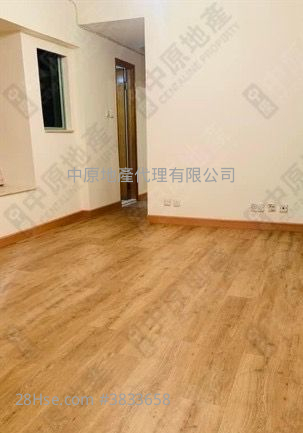 La Fontaine Sell 3 Bedrooms 652 ft²