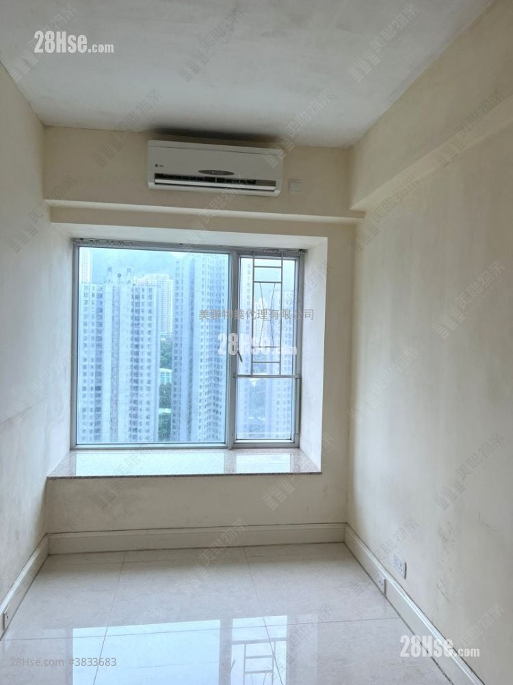 Festival City Sell 3 Bedrooms 678 ft²