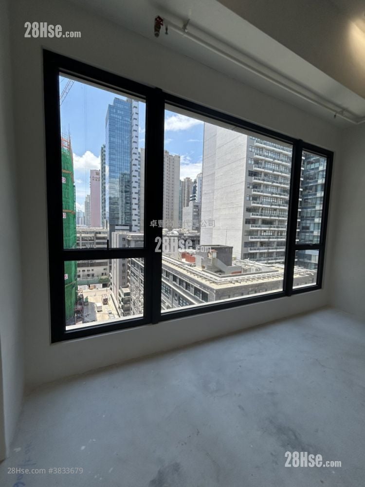 One Two One Rental 2 Toilets 1,018 ft²