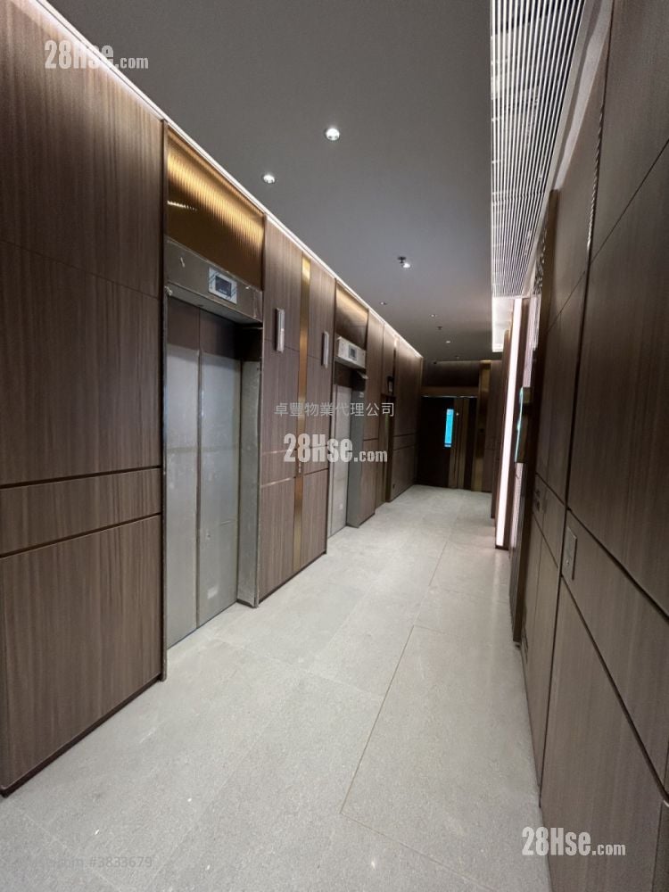 One Two One Rental 2 Toilets 1,018 ft²