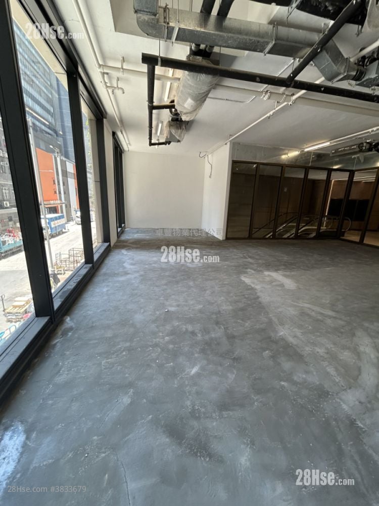 One Two One Rental 2 Toilets 1,018 ft²
