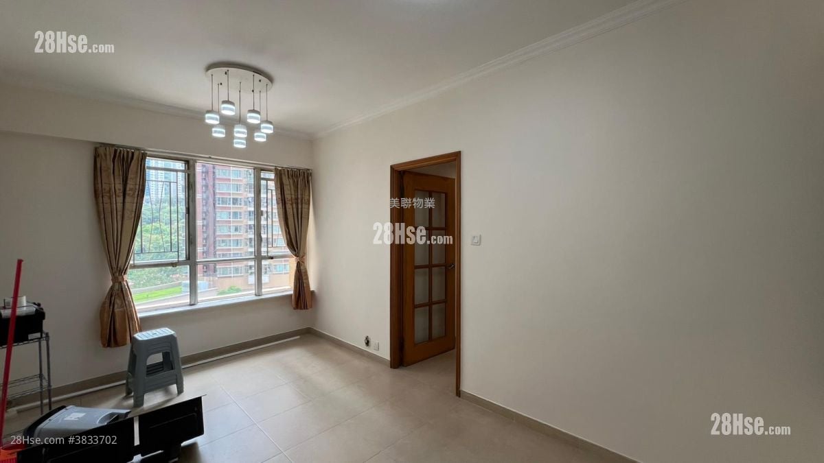 Tsing Yi Garden Rental 3 Bedrooms , 1 Bathroom 547 ft²