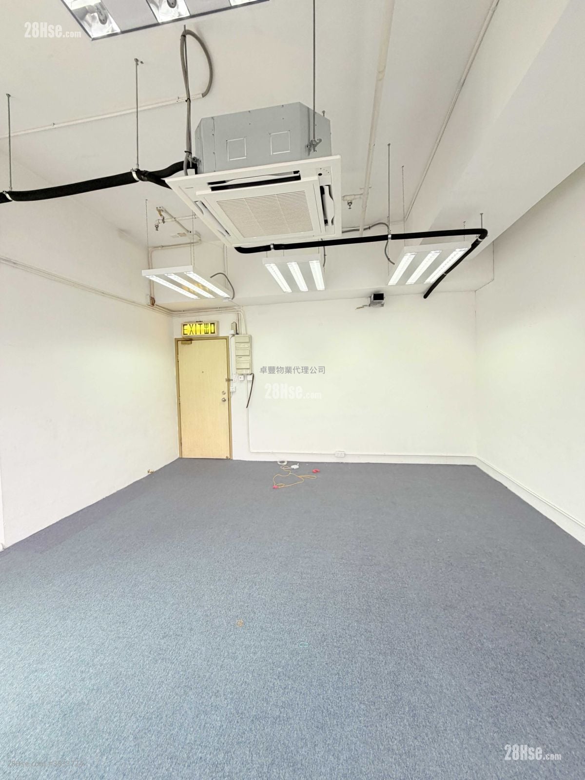 香港中心 租盤 開放式間隔 350 平方呎