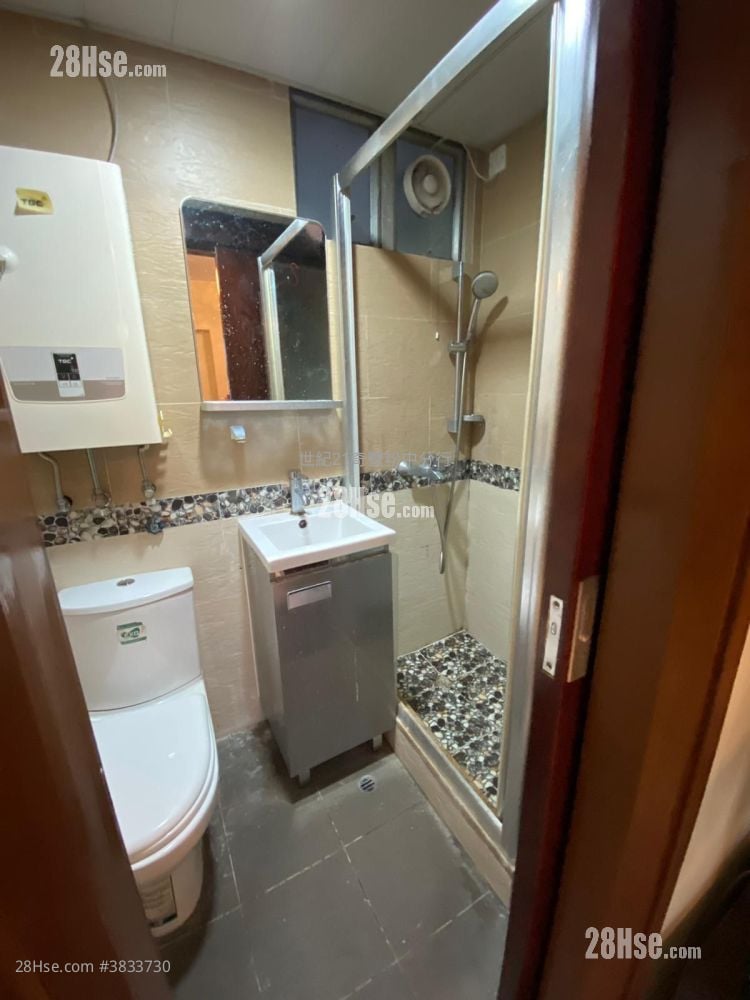 Fanling Centre Rental 2 Bedrooms , 1 Bathroom 366 ft²